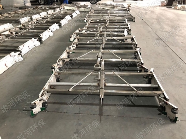 雞豬羊舍刮糞機(jī)